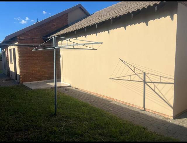 3 BEDROOM TOWNHOUSE FOR SALE IN WATERKLOOF